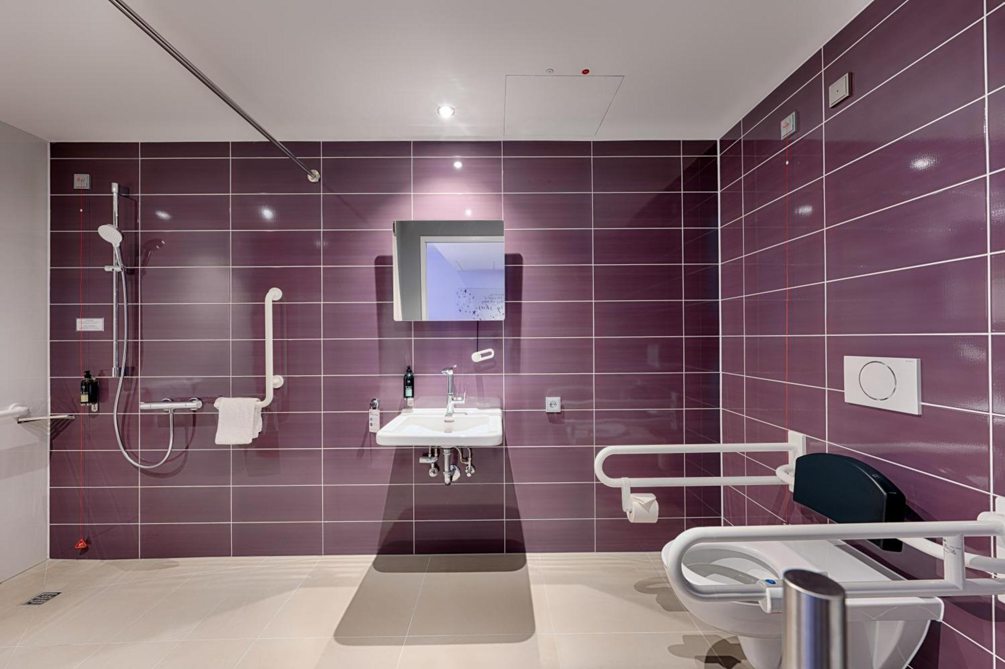Premier Inn Duesseldorf City Friedrichstadt Eksteriør bilde